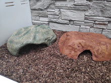 Carica l'immagine nel visualizzatore di Gallery, Cueva para reptiles
